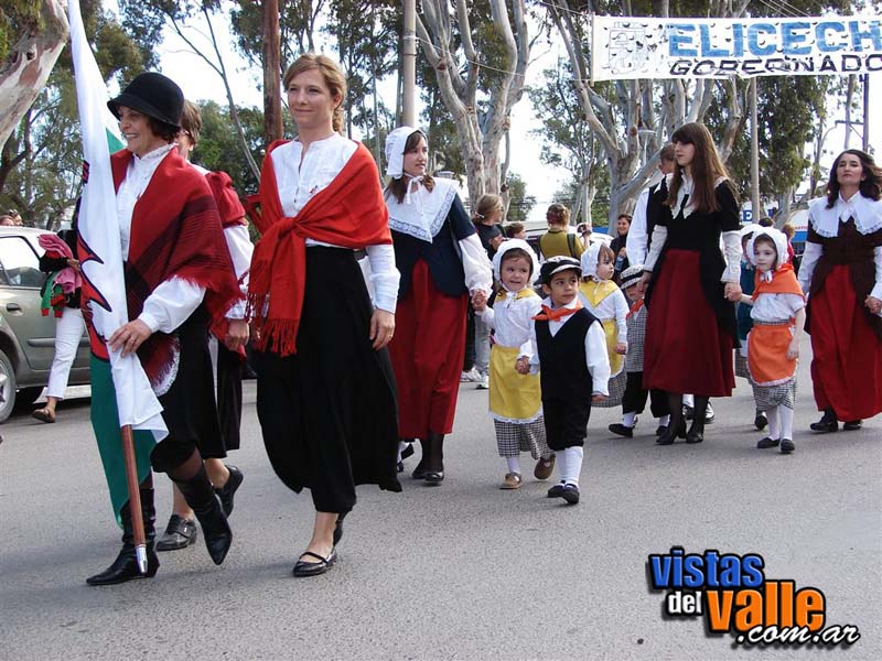 3 enc.danzas galesas madryn 2010 072 copy