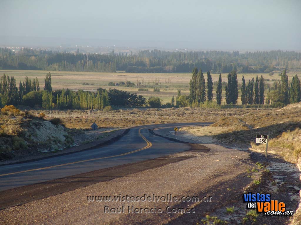 Ingresando a Trelew desde el sur por Ruta Nº 3 - 03